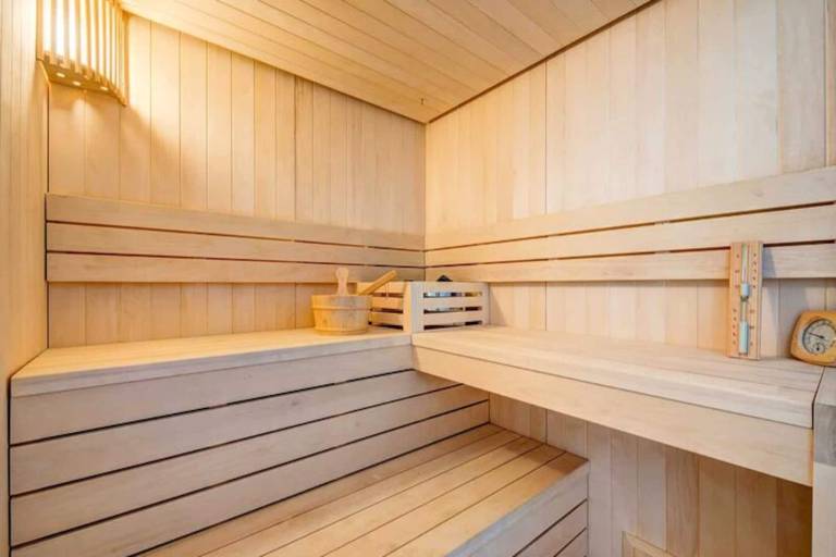 Rental apartment with pool & sauna — photo 3