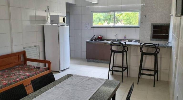 Rental apartment with pool, terrace & barbeque — photo 2