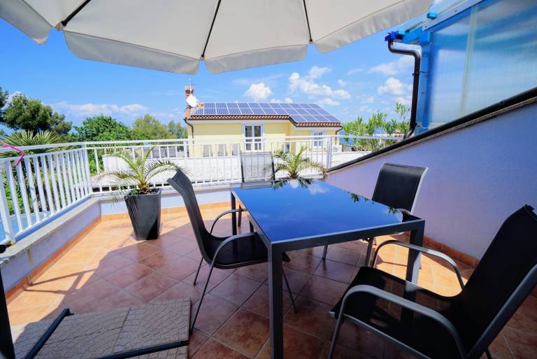Pleasant holiday apartment with yard | Sea view | Pets are welcome — photo 5