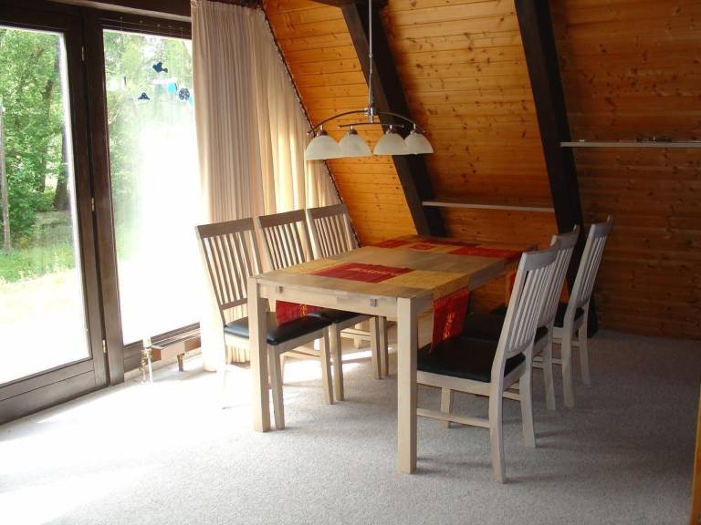 Child-friendly house with patio, pool & barbecue | Nature view | Dogs allowed — photo 3
