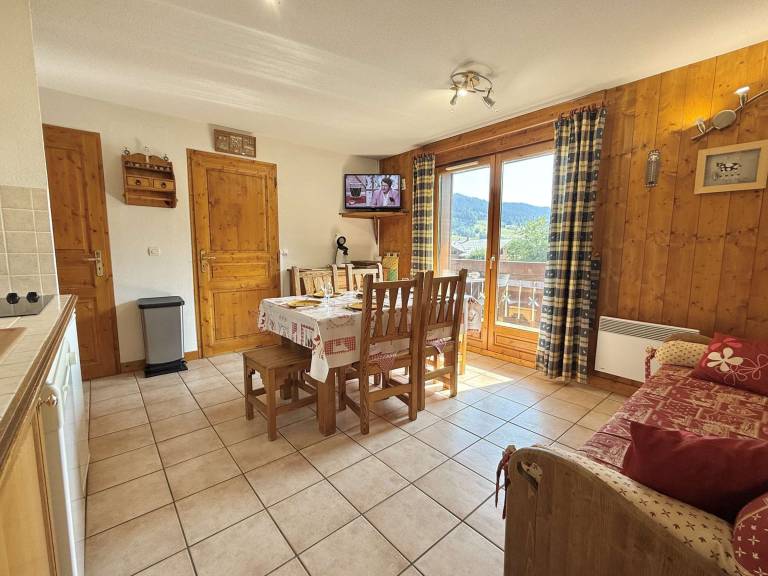 Apartment with 2 rooms for 6 persons — photo 4