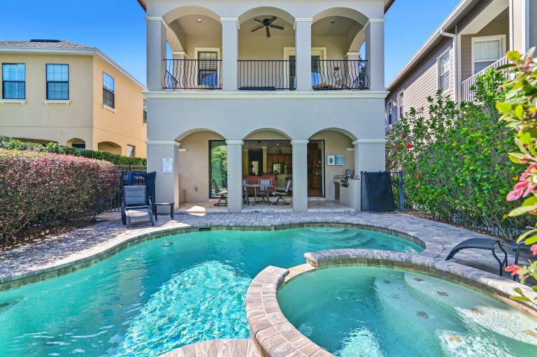 Villa Four Corners