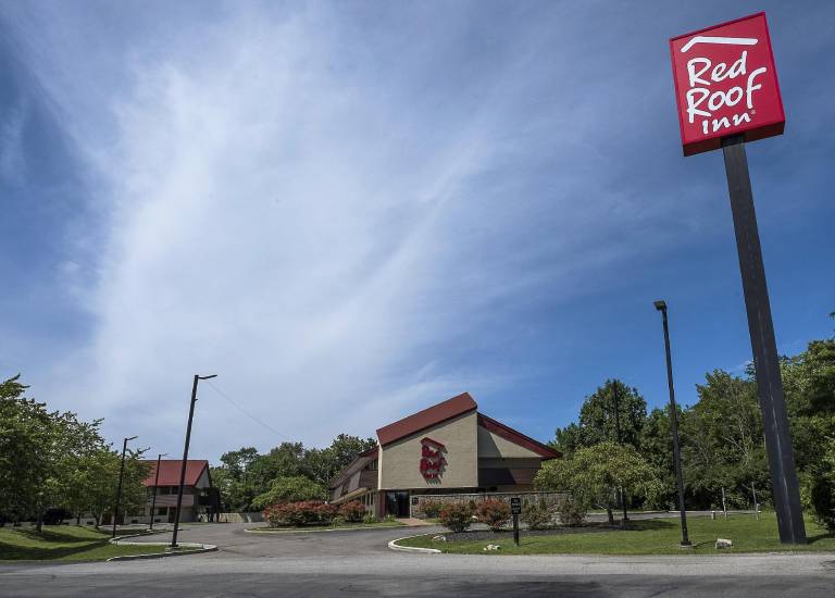 Red Roof Inn Cincinnati East - Beechmont — photo 5