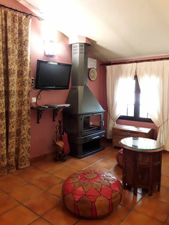 House with BBQ & garden | Close to Tajo de Ronda — photo 5