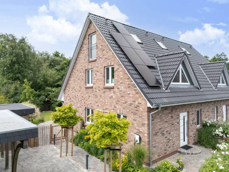 Wellenzeit - Wunderschöne Haushälfte mit hochwertiger Ausstattung in St. Peter-Ording