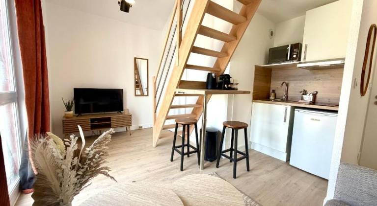 Apartment with 1 room for 2 persons in Rennes