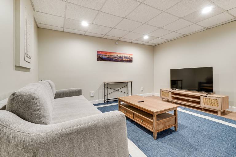Quiet Franklin Apt: Close to Parks & Museums — photo 2