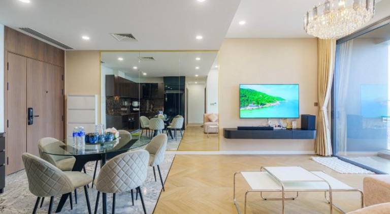 The LUMIERE Riverside Residence — photo 4