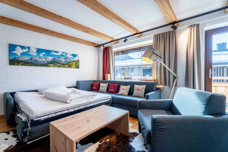 Child-friendly ample rental apartment with patio, garden & sauna | Mountain view | Close to the ski | Pet-friendly — photo 3