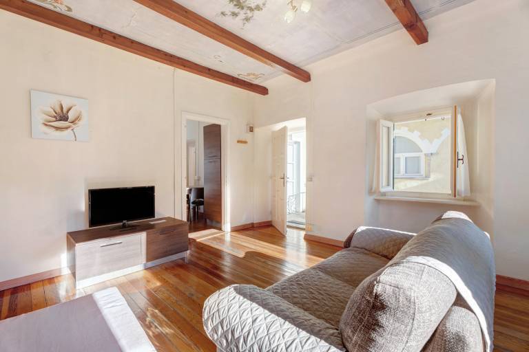 Rental apartment | Mountain view | Pets allowed in Orta San Giulio