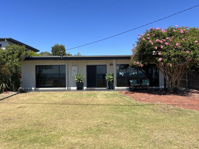 House Indented Head