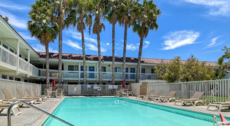 Motel 6 Pomona, CA - Los Angeles — photo 4