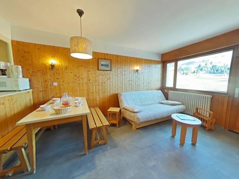 Studio with 1 room for 4 persons — photo 2