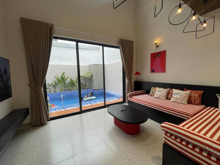 Pleasant house with terrace, private pool & BBQ | Pet-friendly in Nha Trang