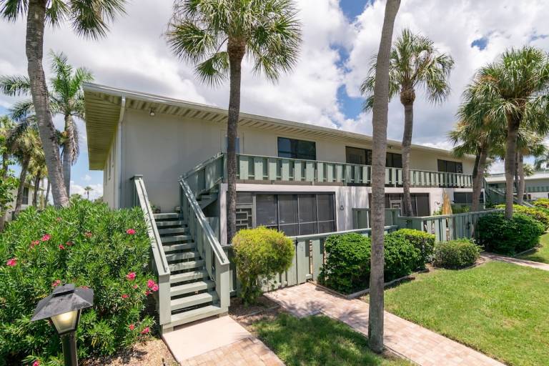 Condo  Anna Maria