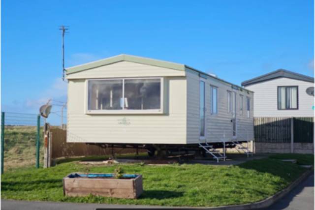 90 M² Lodge ∙ 3 Bedrooms ∙ 8 Guests - Towyn