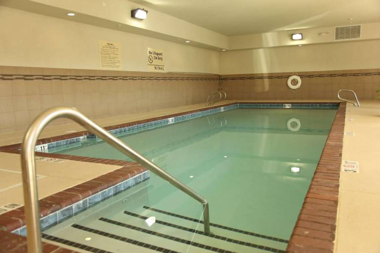 Hampton Inn & Suites by Hilton Carlsbad — photo 3