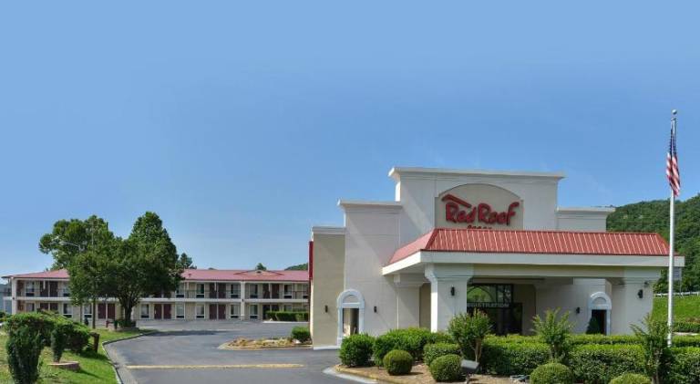 Red Roof Inn Dalton — photo 4