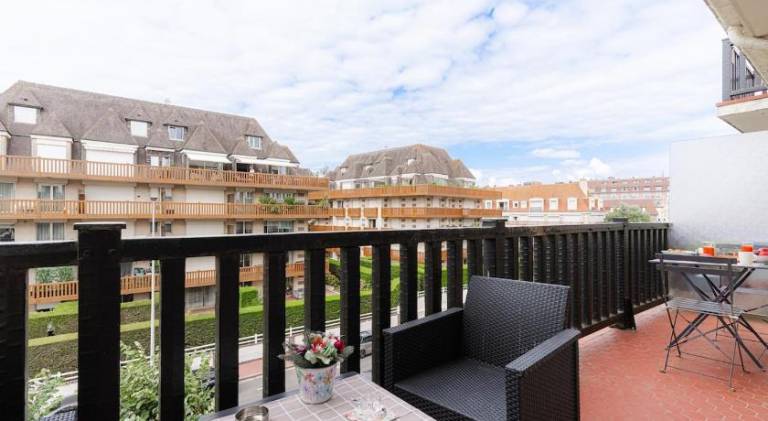 Rental apartment with patio | Close to the beach | Pets are welcome — photo 4