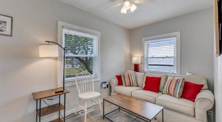 Vacation home with 1 room for 2 persons in Carolina Beach, NC