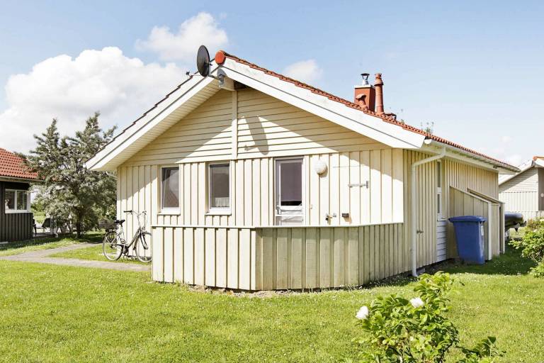 House with sauna & patio — photo 4