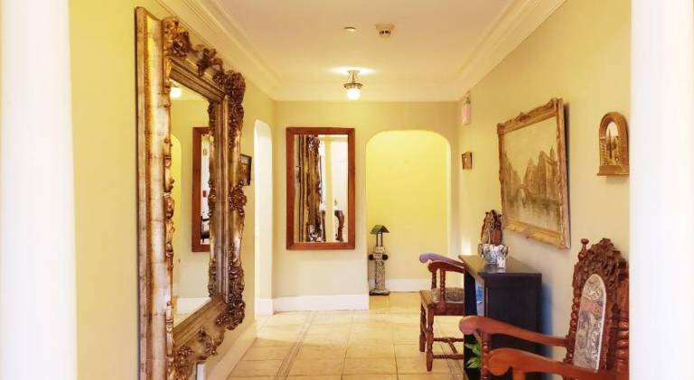 Santa Paula Inn — photo 4
