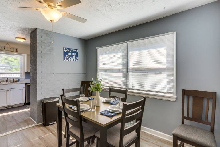 Dog-Friendly Port Clinton Home: Walk to Lake Erie! — photo 5