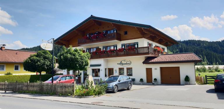 Ferienwohnung  Flachau