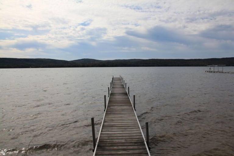 Cottage Glen Lake