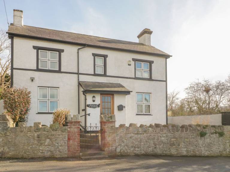 Cabin  Bodelwyddan
