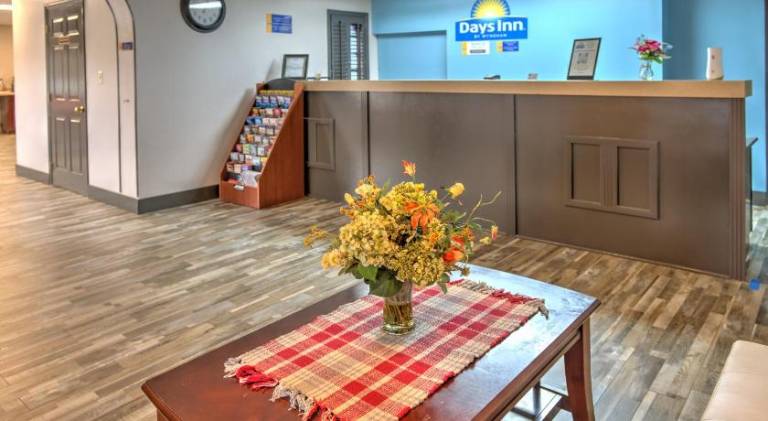 Days Inn by Wyndham Harriman — photo 3