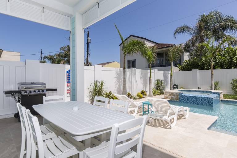 House with garden & private pool — photo 5