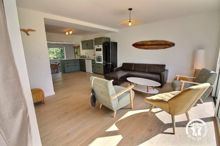 Gite with terrace, pool & garden | Pet-friendly — photo 2