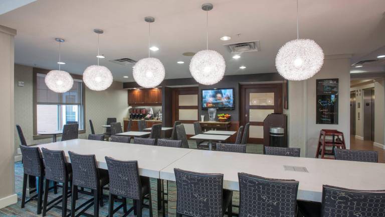 Residence Inn by Marriott Cincinnati North/West Chester — photo 4