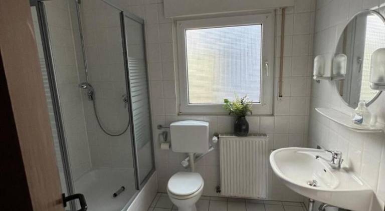 Rental apartment with 2 rooms for 6 persons — photo 4