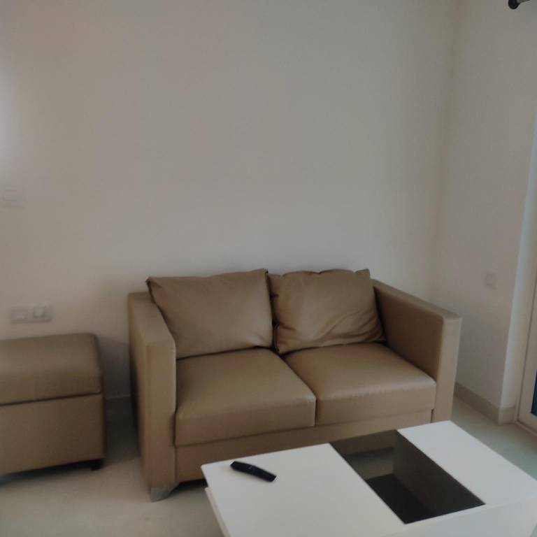 Apartment with pool | Suitable for remote work in Hyderabad