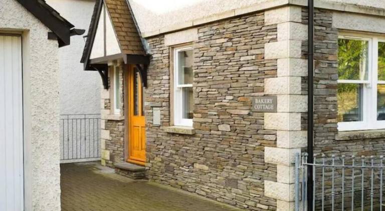 House with 3 rooms for 5 persons in Windermere