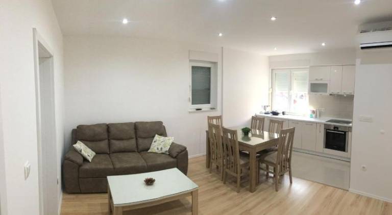 Wonderful apartment | Close to the beach | Pet-friendly in Podstrana