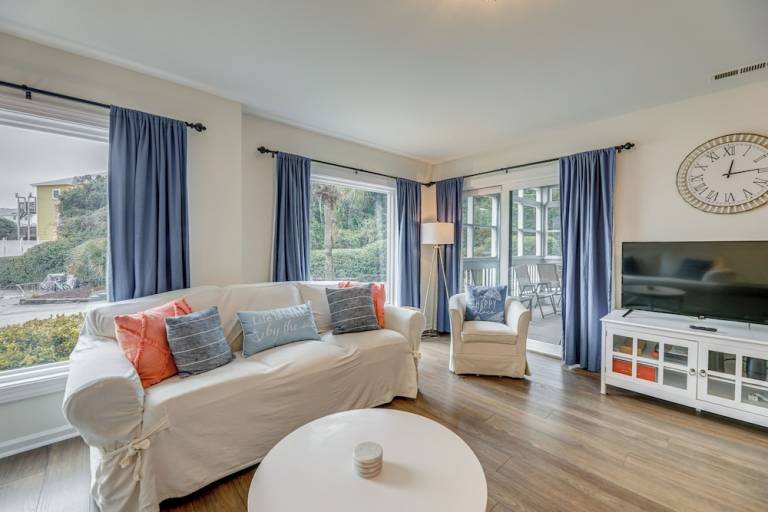 Apartment Emerald Isle