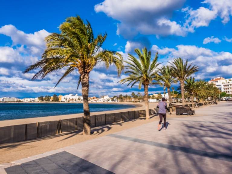 Ferienwohnung in Roses, Santa Margarita für max. 8 Personen Ferienwohnung in Roses, Santa Margarita für max. 8 Personen