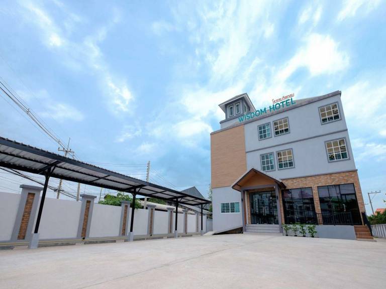Wisdom Hotel