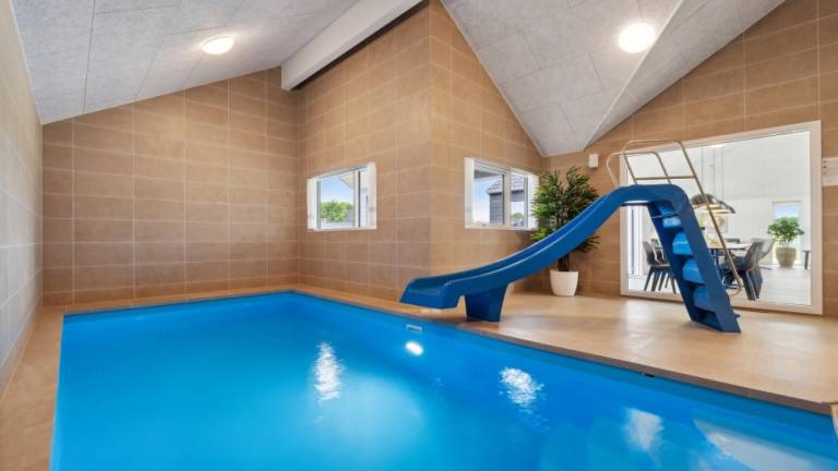 Ferienhaus in Sydals Kommune, Mommark f&uuml;r max. 18 Personen