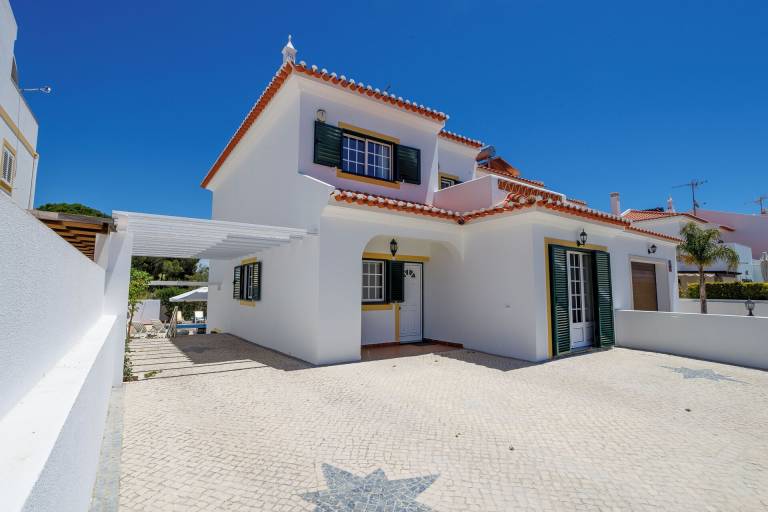 Maison de vacances Monte Gordo