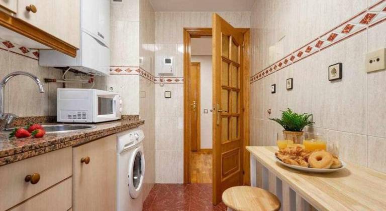 Holiday apartment with 2 rooms for 5 persons — photo 5