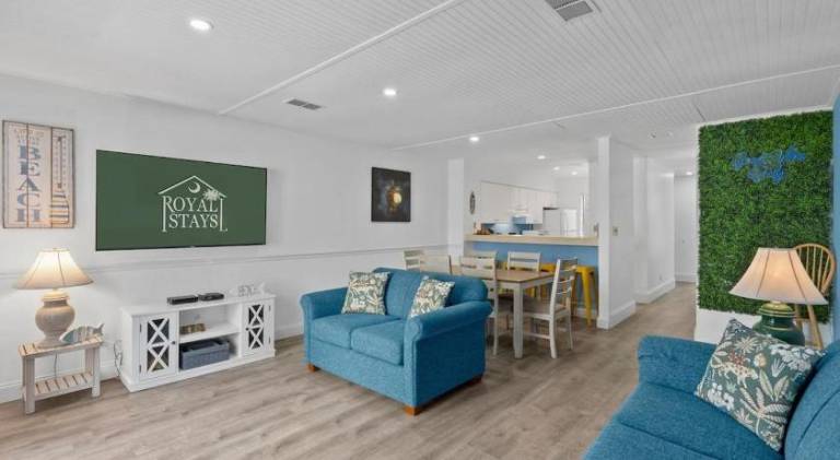 Vacation home with pool in Myrtle Beach, SC