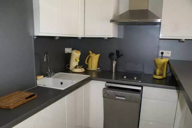 Apartment with patio — photo 4