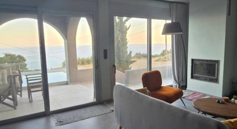 Villa with pool | Next to the beach | Pets are welcome — photo 2