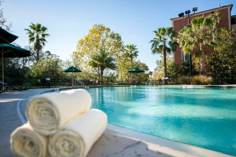 Universal's Loews Portofino Bay Hotel — photo 3