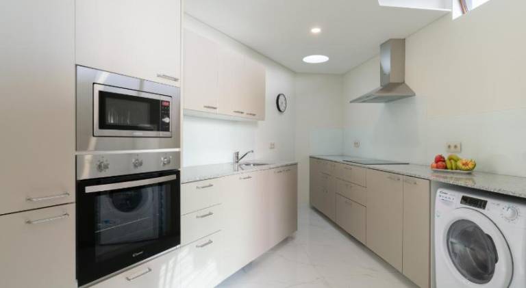 House with patio | Near Dom Luís I Bridge — photo 5