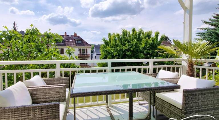 Holiday apartment with patio, yard & barbeque | Perfect for remote work | Pet-friendly — photo 3